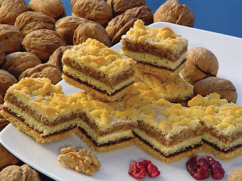Prăjitură fragedă si cremă de Gustoase.net